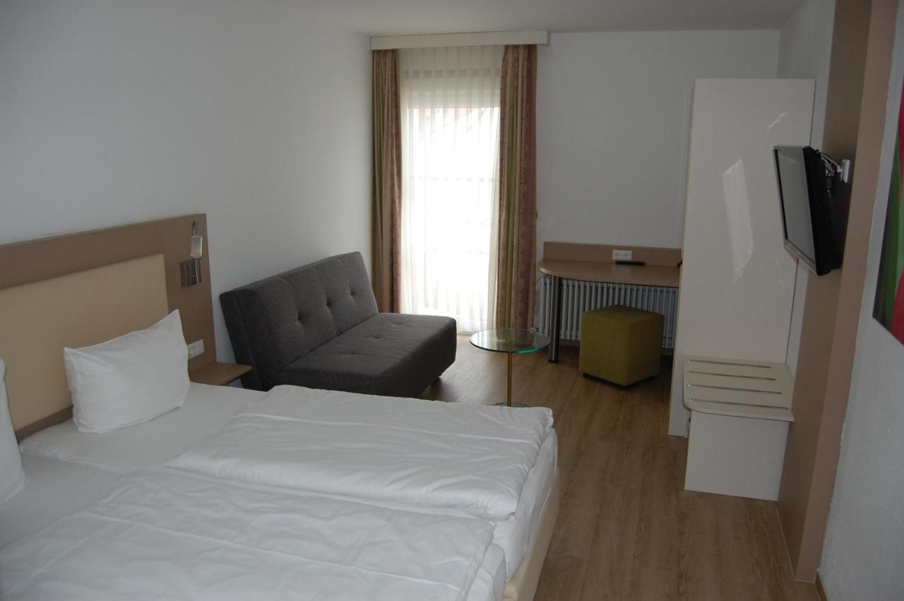Feyrer Hotel