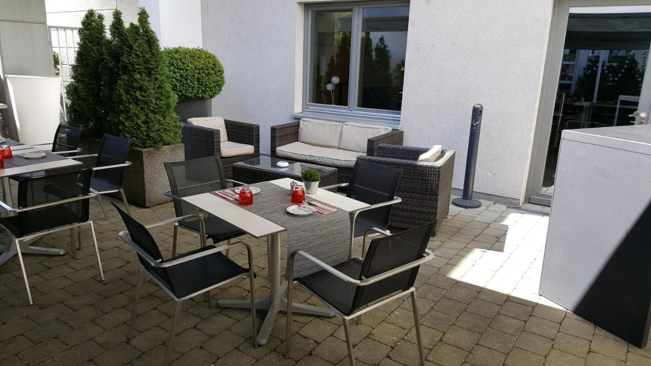 Feyrer Hotel